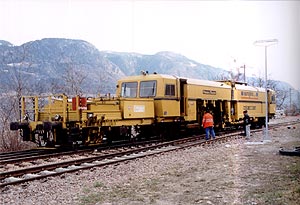 Bahnhof Marling: Maschine der Firma Plasser/Theurer
